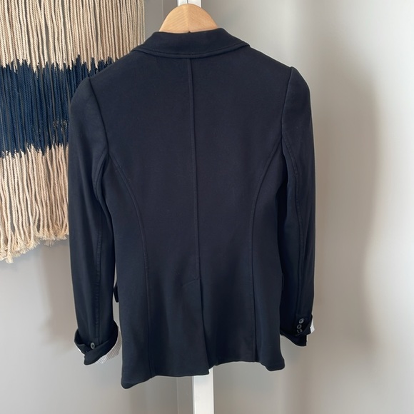 Aritzia Talula Blazer, Black, Size 0 - Picture 4 of 9